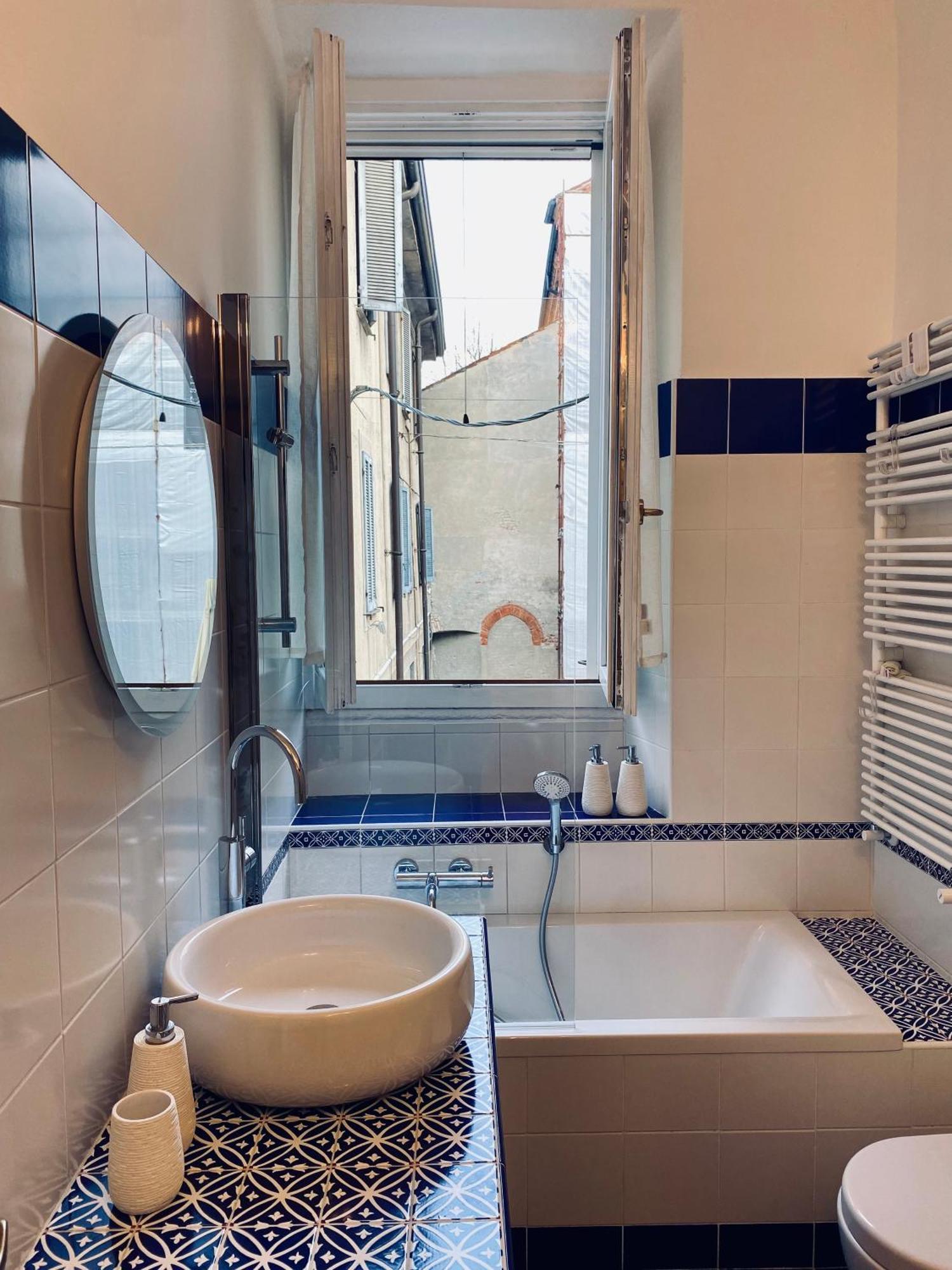 Wanderlust Splendido Appartamento In Centro Pavia Exterior foto