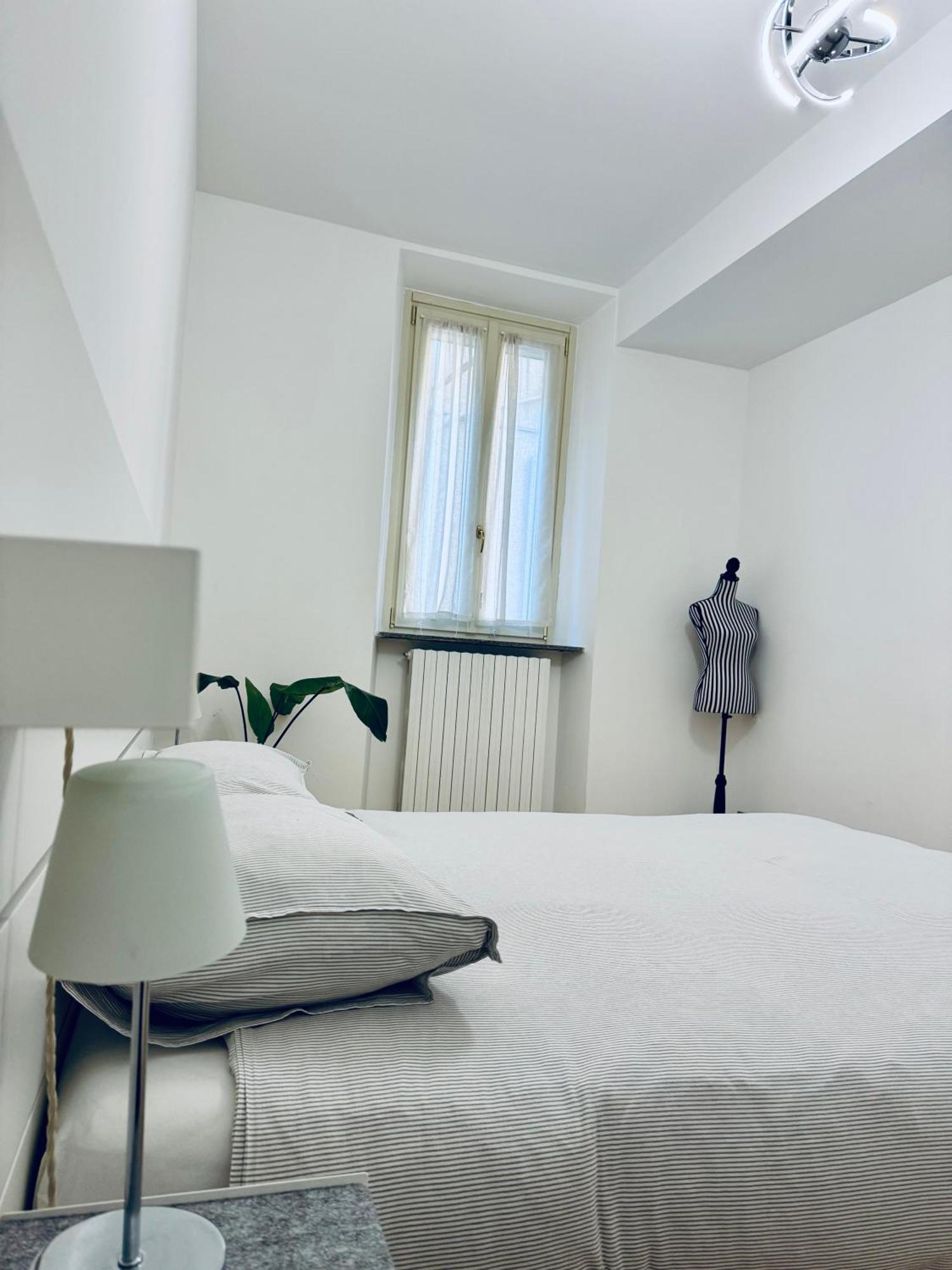 Wanderlust Splendido Appartamento In Centro Pavia Exterior foto